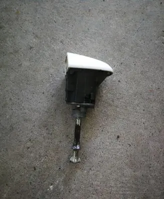 Toyota Auris E180 Front door lock (next to the handle) 