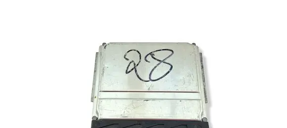 Volvo V70 Engine control unit/module 0261207392 08627757A