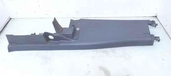 (B) pillar trim (bottom)
