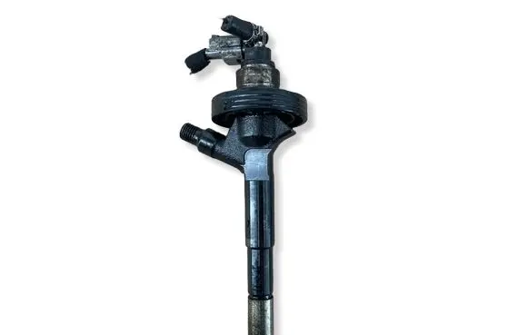 Opel Astra J Fuel injector 8973762703 02N10682