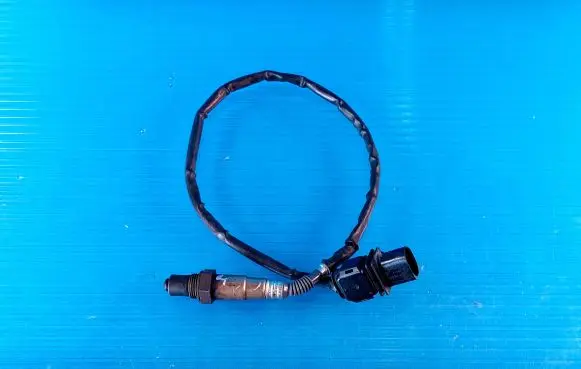 Ford Focus Lambda probe sensor BV6A9Y460AA CF33G 0258017291