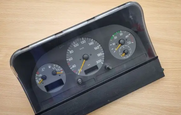 Volkswagen II LT Speedometer (instrument cluster) 2D0919860H 110008848027