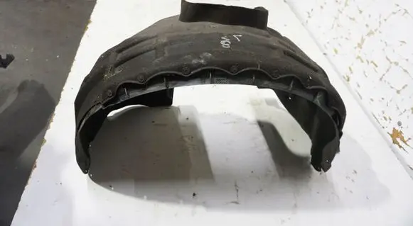 Chevrolet Express Front wheel arch liner splash guards
