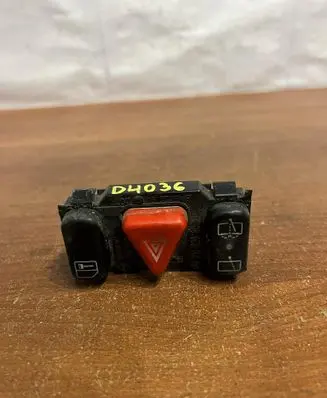 Mercedes-Benz E W210 Hazard light switch 2108208010 D4036