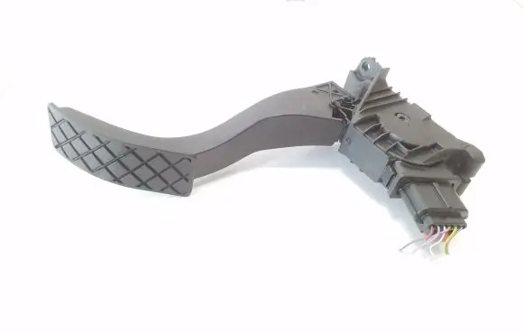Volkswagen Golf VII Accelerator throttle pedal 5Q1723503H