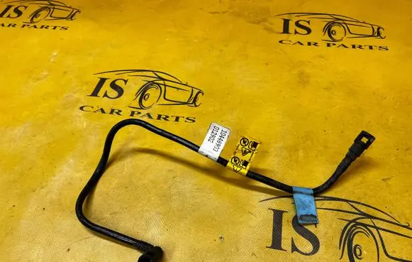 Chevrolet Corvette C5 Fuel line pipe 1044903