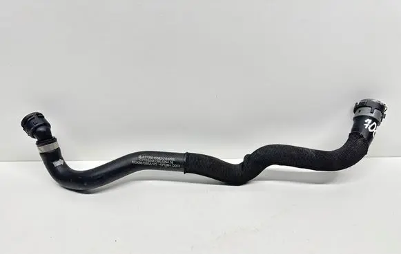 Engine coolant pipe/hose