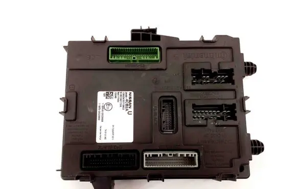 Nissan Qashqai Central body control module 284B14CB2A