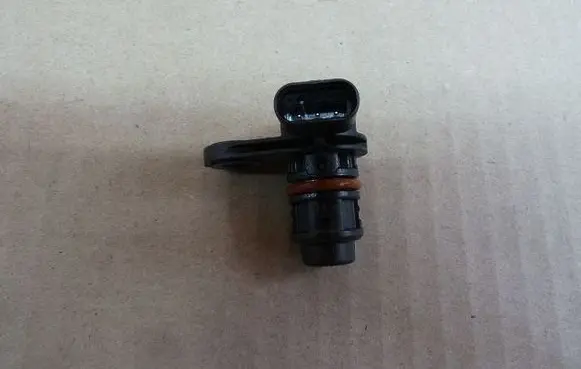 Ford Focus Camshaft position sensor HX7A-12K073-AA-T