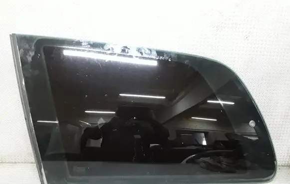 Volkswagen Sharan Rear side window