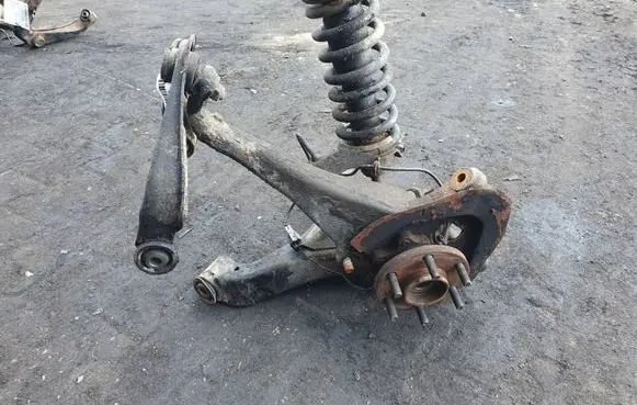 Nissan Pathfinder R51 Front wheel hub spindle knuckle 2.5 DTI