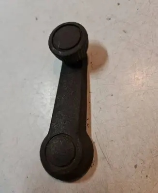 Volkswagen Transporter - Caravelle T4 Front door window winding handle 111837579B