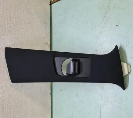 Mercedes-Benz GLE (W166 - C292) (B) pillar trim (top) A1666904625 A1666903425