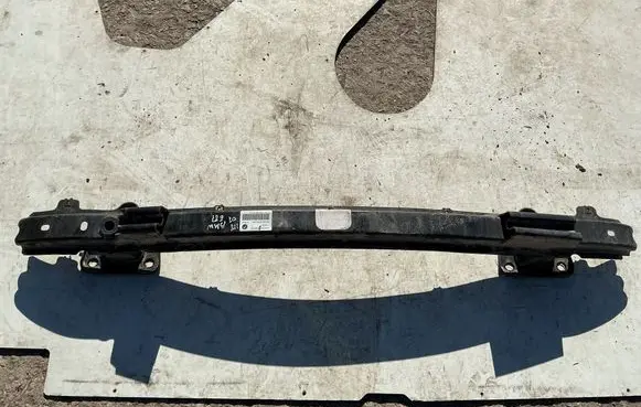 BMW 1 E81 E87 Rear bumper cross member 7164189 TS716418911W
