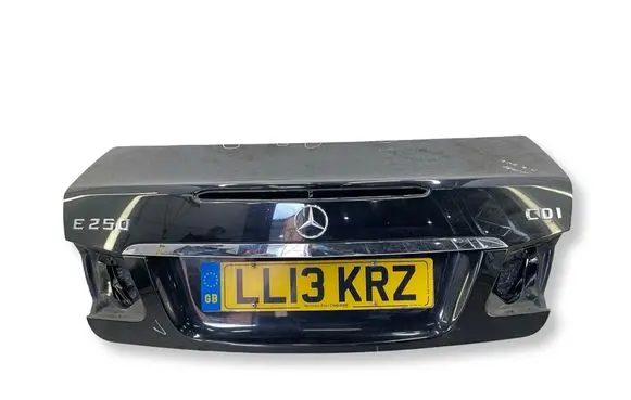 Mercedes-Benz E C207 W207 Tailgate/trunk/boot lid