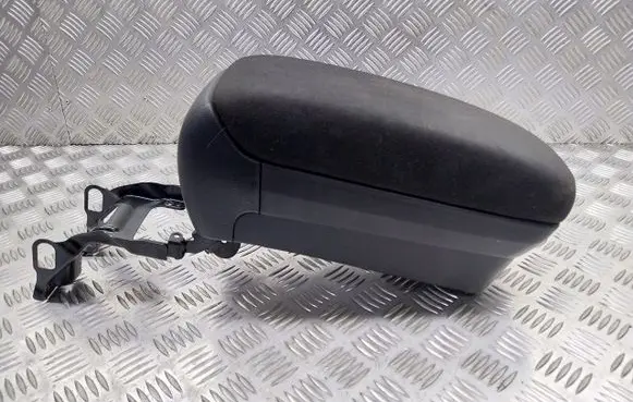 Toyota Avensis T250 Rear seat armrest 