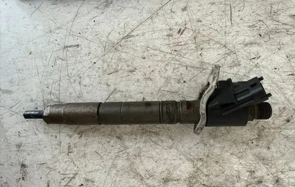 Volvo XC60 Fuel injector 31272767 0907170139 04451166