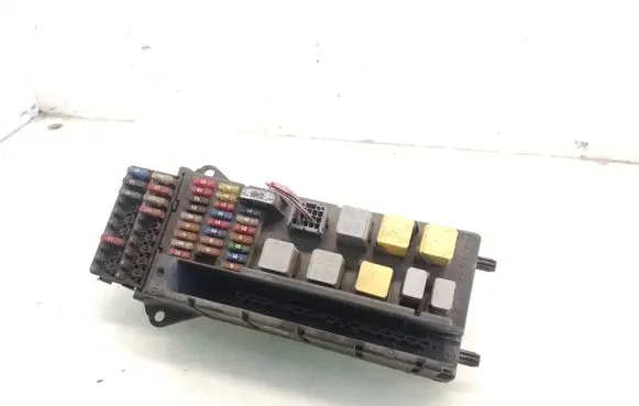 Mercedes-Benz Sprinter W906 Fuse module