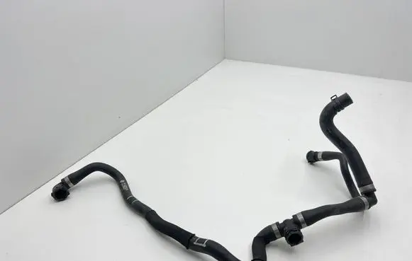 BMW 2 F44 Engine coolant pipe/hose 9873682