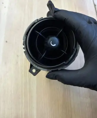 Mini One - Cooper Coupe R56 Dashboard air vent grill cover trim 144821