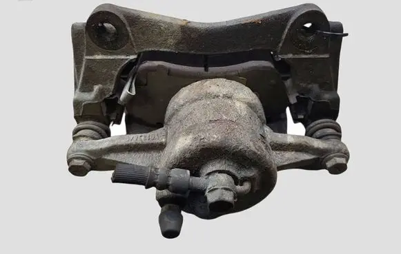 Toyota Avensis T250 Front brake caliper