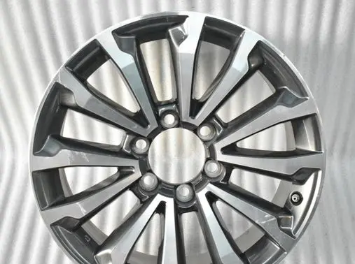 Toyota Land Cruiser (J200) R19 alloy rim 