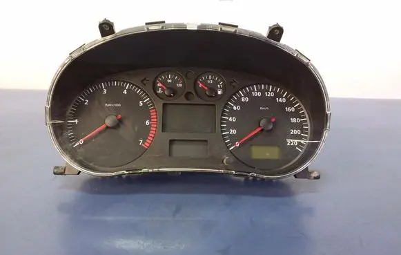 Seat Ibiza II (6k) Speedometer (instrument cluster) 6K0920850