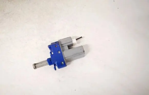 Mazda 3 II Brake pedal sensor switch bp4k