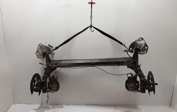 Mercedes-Benz Citan W415 Rear axle beam 555113267R