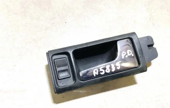 Audi A6 S6 C4 4A Front door interior handle 4a0837020c