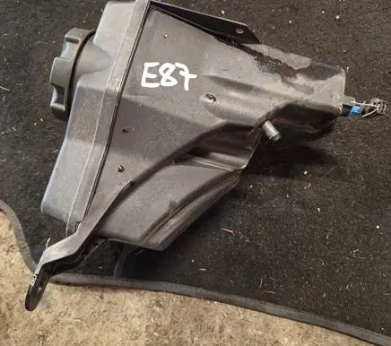 BMW 1 E81 E87 Coolant expansion tank/reservoir 7810592