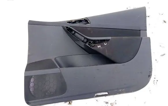 Volkswagen PASSAT B6 Front door card panel trim 3c1867012