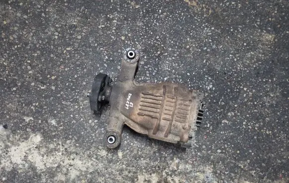 Lexus IS 220D-250-350 Rear differential 381060209