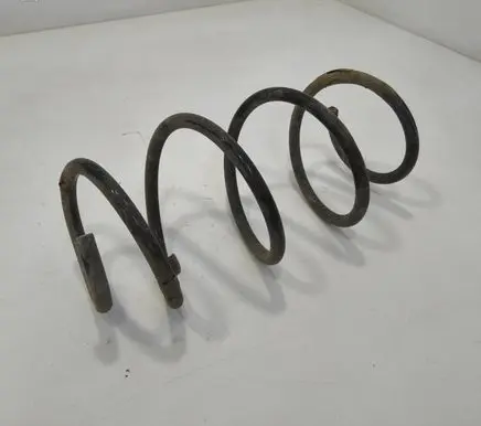 Volkswagen Golf VII Front coil spring