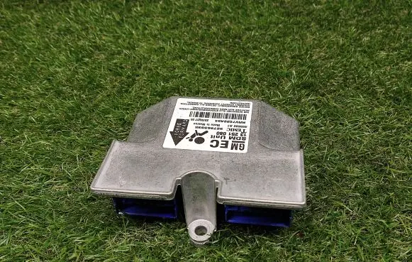 Opel Astra H Airbag control unit/module 13251080