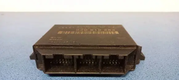 Audi A6 S6 C5 4B Parking PDC control unit/module 8Z0919283