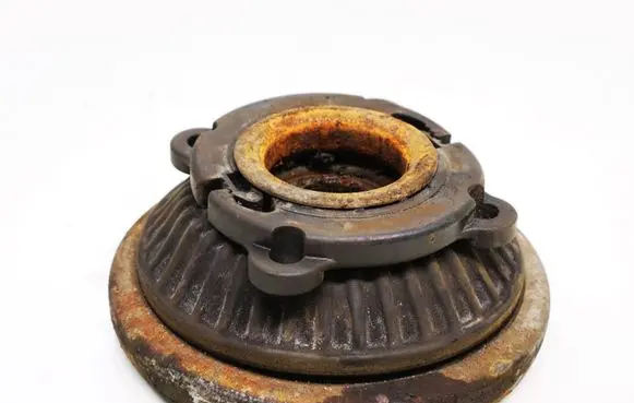 Coil spring mount