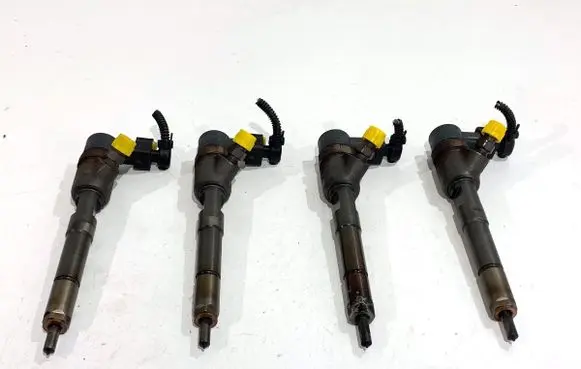 Fiat Doblo Fuel injectors set 0445110351