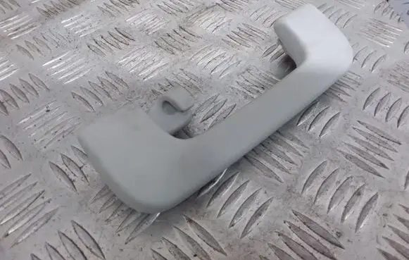 Audi A4 S4 B7 8E 8H Rear interior roof grab handle 8E0857607D
