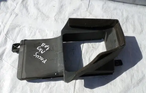 Ford Focus Air intake duct part