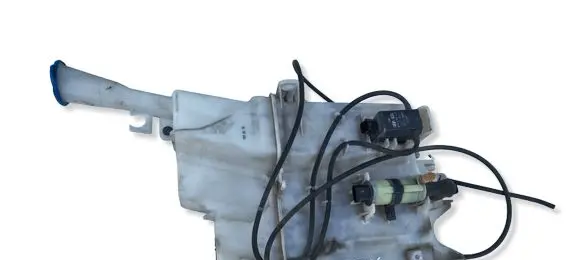 Hyundai Tucson TL Windshield washer fluid reservoir/tank 98610D7500