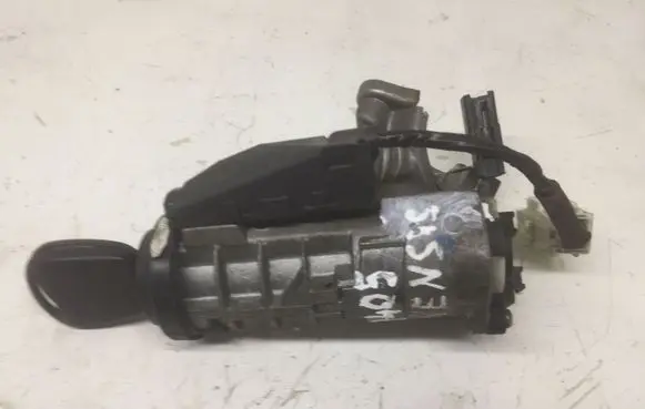 Toyota Avensis T220 Ignition lock 897800502