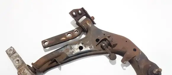 Nissan Primera Front lower control arm/wishbone