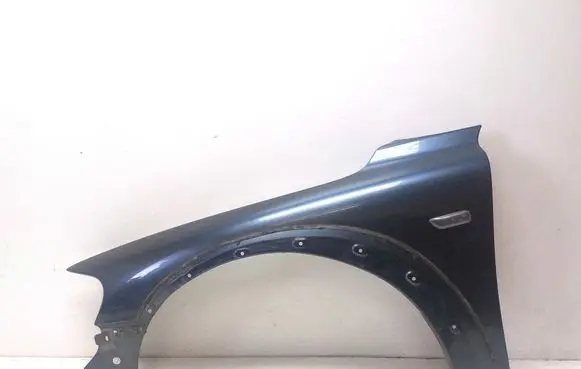 Volvo XC70 Fender