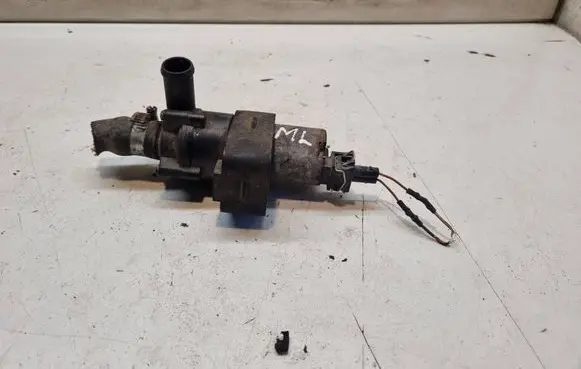 Mercedes-Benz ML W163 Electric auxiliary coolant/water pump A1635010081