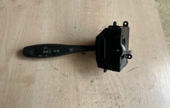 Mitsubishi Space Star Indicator stalk