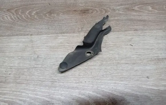 Volvo S60 Windshield trim 8663896
