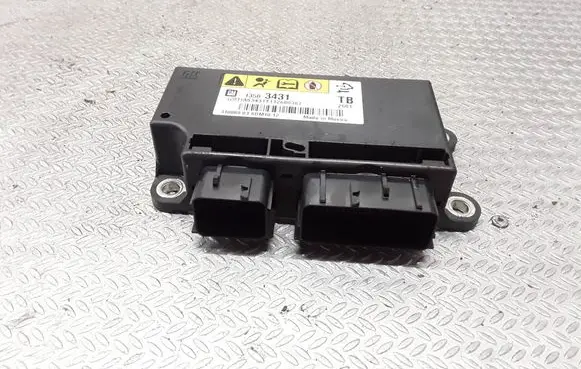Opel Insignia A Airbag control unit/module 13583431