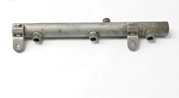 Mercedes-Benz E W211 Fuel main line pipe A6420700695