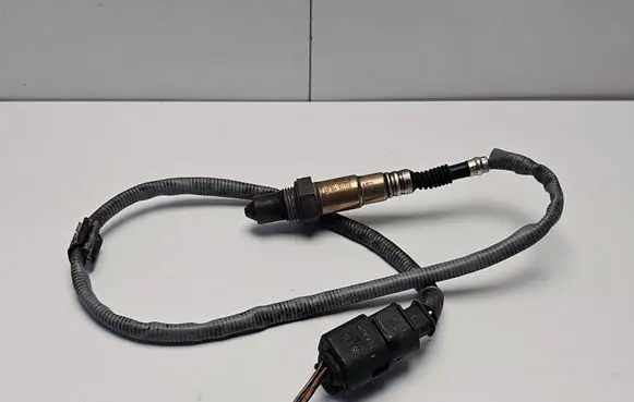 Mercedes-Benz E W212 Lambda probe sensor 0075425118 0281004207